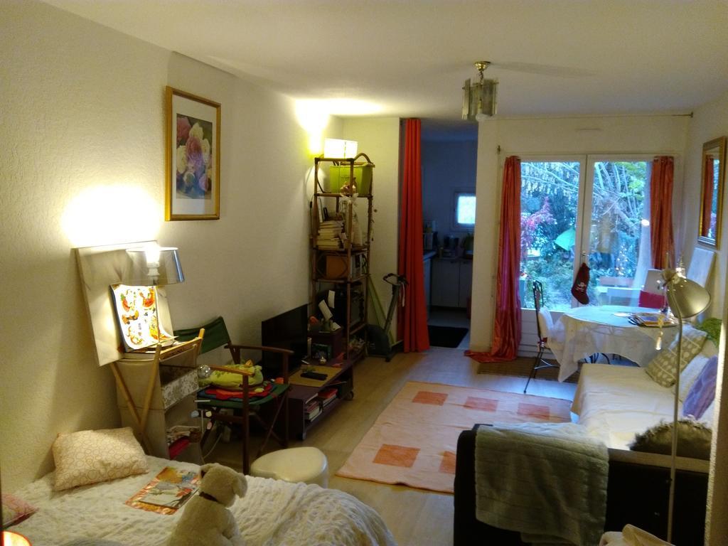 Joli Studio Avec Jardinet Avignon Exterior foto